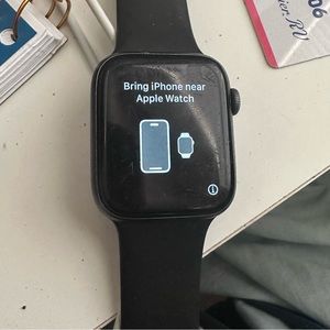 LIKE NEW 44mm APPLE WATCH GPS + Cellular- Black SERIES 4